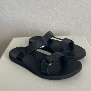 Teva Leather Universal Slide Sandals size 8 women